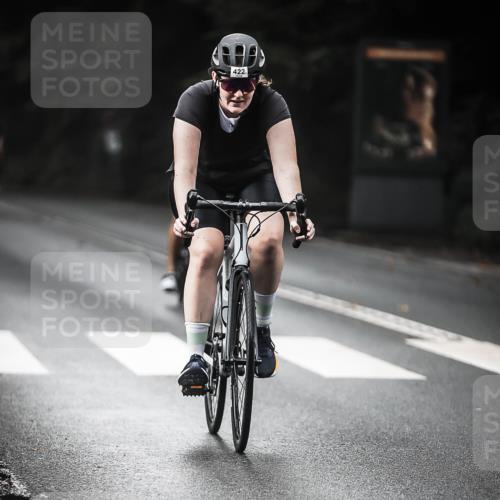 13.09.2026 - Stadtparktriathlon H.Heesch http://msf.ph/oto/10376768 13.09.2026 10:58:27 Radfahren 386, 422, 430, 603, 633, 639, 686 meine-sportfotos.de
