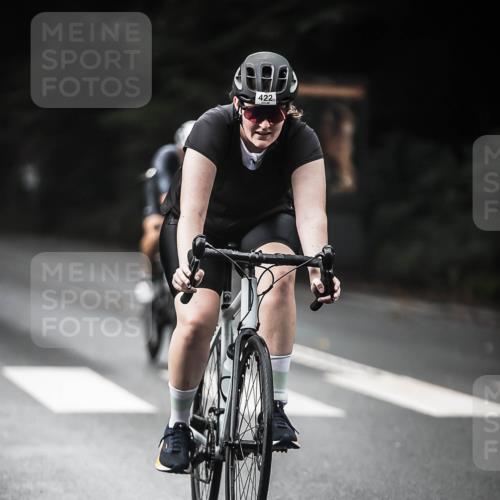 13.09.2026 - Stadtparktriathlon H.Heesch http://msf.ph/oto/10376785 13.09.2026 10:58:27 Radfahren 386, 422, 430, 603, 633, 639, 686 meine-sportfotos.de