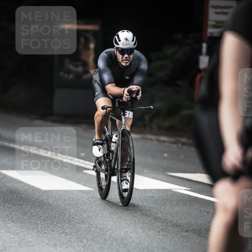 13.09.2026 - Stadtparktriathlon H.Heesch http://msf.ph/oto/10376804 13.09.2026 10:58:28 Radfahren 386, 422, 430, 461, 603, 633, 639, 686 meine-sportfotos.de