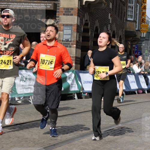 13.09.2026 - 21. swb-Marathon Bremen Strokosch-Dieckow http://msf.ph/oto/10376816 13.09.2026 11:03:14 Ziel 10185, 10190, 10296, 10633, 10715, 10731, 10783, 10945, 10954, 10955, 10985, 11095, 11096, 11107, 11313, 11564, 11697, 11701, 11719, 11730, 11776, 11785, 12071, 12247, 12421, 12432, 12448, 12465, 10092, 10150, 10187, 10237, 10309, 10724, 10904, 11598, 11773, 11830, 12068, 12184, 12185, 12611 meine-sportfotos.de