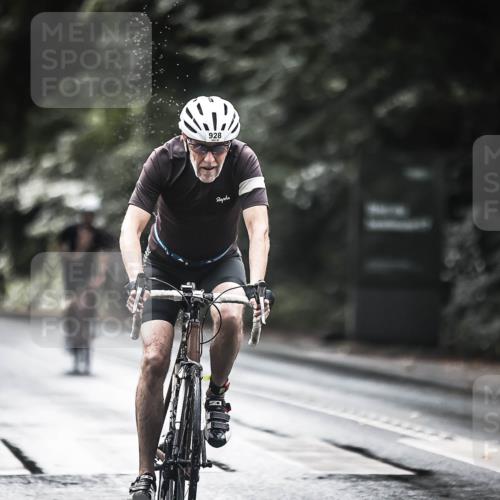 13.09.2026 - Stadtparktriathlon H.Heesch http://msf.ph/oto/10376829 13.09.2026 12:18:14 Radfahren 928, 981, 1036, 1073, 1089 meine-sportfotos.de