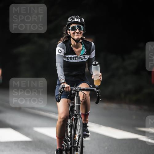13.09.2026 - Stadtparktriathlon H.Heesch http://msf.ph/oto/10376832 13.09.2026 10:58:30 Radfahren 363, 386, 422, 430, 461, 602, 603, 633, 639, 686, 687 meine-sportfotos.de