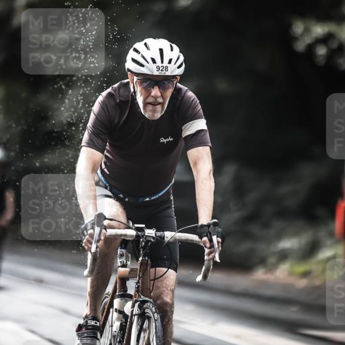 13.09.2026 - Stadtparktriathlon H.Heesch http://msf.ph/oto/10376845 13.09.2026 12:18:14 Radfahren 928, 981, 1036, 1073, 1089 meine-sportfotos.de