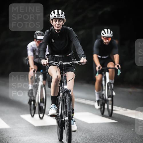 13.09.2026 - Stadtparktriathlon H.Heesch http://msf.ph/oto/10376875 13.09.2026 10:58:31 Radfahren 363, 386, 422, 430, 461, 502, 602, 603, 633, 639, 686, 687 meine-sportfotos.de