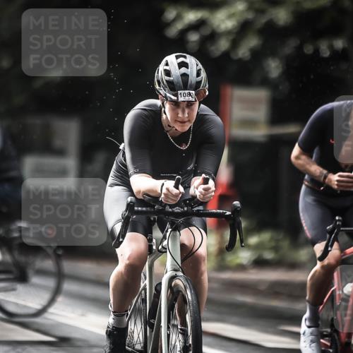 13.09.2026 - Stadtparktriathlon H.Heesch http://msf.ph/oto/10376882 13.09.2026 12:18:17 Radfahren 928, 981, 1036, 1048, 1073, 1089, 1167 meine-sportfotos.de