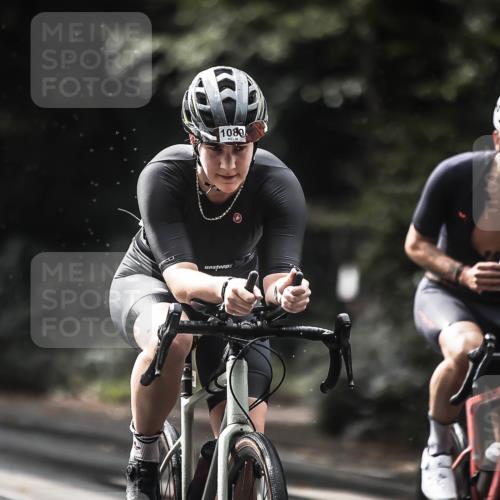 13.09.2026 - Stadtparktriathlon H.Heesch http://msf.ph/oto/10376887 13.09.2026 12:18:17 Radfahren 928, 981, 1036, 1048, 1073, 1089, 1167 meine-sportfotos.de