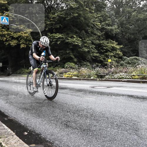 13.09.2026 - Stadtparktriathlon H.Heesch http://msf.ph/oto/10376902 13.09.2026 09:29:13 Radfahren 76, 101, 123, 178, 192 meine-sportfotos.de