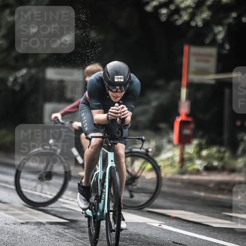 13.09.2026 - Stadtparktriathlon H.Heesch http://msf.ph/oto/10376905 13.09.2026 12:18:21 Radfahren 981, 987, 1048, 1089, 1167 meine-sportfotos.de