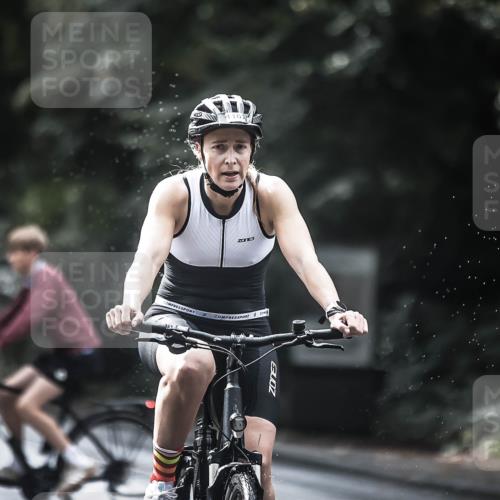 13.09.2026 - Stadtparktriathlon H.Heesch http://msf.ph/oto/10376911 13.09.2026 12:18:22 Radfahren 981, 987, 1048, 1089, 1167 meine-sportfotos.de