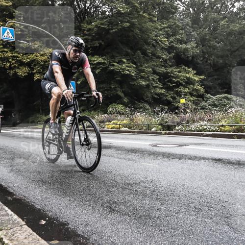 13.09.2026 - Stadtparktriathlon H.Heesch http://msf.ph/oto/10376982 13.09.2026 09:29:46 Radfahren 104, 117, 118, 161, 188, 201, 203 meine-sportfotos.de