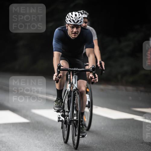 13.09.2026 - Stadtparktriathlon H.Heesch http://msf.ph/oto/10376996 13.09.2026 10:58:38 Radfahren 363, 430, 442, 450, 461, 483, 499, 502, 573, 598, 602, 603, 621, 630, 632, 633, 634, 668, 687 meine-sportfotos.de