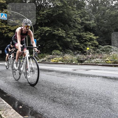 13.09.2026 - Stadtparktriathlon H.Heesch http://msf.ph/oto/10377005 13.09.2026 09:29:48 Radfahren 104, 117, 118, 128, 161, 188, 201, 203 meine-sportfotos.de