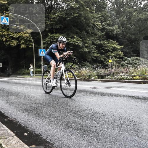 13.09.2026 - Stadtparktriathlon H.Heesch http://msf.ph/oto/10377012 13.09.2026 09:29:48 Radfahren 104, 117, 118, 128, 161, 188, 201, 203 meine-sportfotos.de