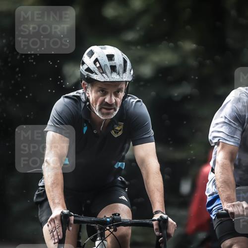 13.09.2026 - Stadtparktriathlon H.Heesch http://msf.ph/oto/10377038 13.09.2026 12:18:40 Radfahren 861, 1062, 1063, 1131, 1147, 1153 meine-sportfotos.de