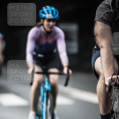 13.09.2026 - Stadtparktriathlon H.Heesch http://msf.ph/oto/10377056 13.09.2026 10:58:40 Radfahren 363, 407, 442, 450, 461, 483, 499, 502, 556, 573, 598, 602, 605, 611, 621, 630, 632, 634, 656, 668, 687 meine-sportfotos.de