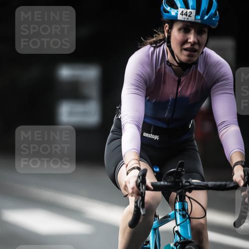 13.09.2026 - Stadtparktriathlon H.Heesch http://msf.ph/oto/10377074 13.09.2026 10:58:41 Radfahren 363, 407, 442, 450, 483, 499, 502, 556, 573, 598, 602, 605, 611, 621, 630, 632, 634, 656, 668, 687 meine-sportfotos.de