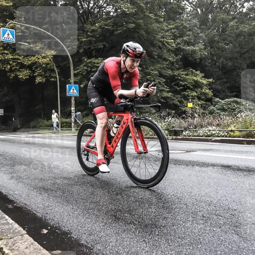 13.09.2026 - Stadtparktriathlon H.Heesch http://msf.ph/oto/10377078 13.09.2026 09:30:24 Radfahren 165 meine-sportfotos.de