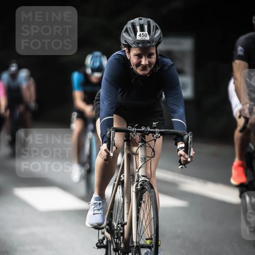 13.09.2026 - Stadtparktriathlon H.Heesch http://msf.ph/oto/10377096 13.09.2026 10:58:43 Radfahren 407, 442, 450, 483, 499, 502, 548, 556, 573, 598, 605, 611, 621, 630, 632, 634, 656, 665, 668 meine-sportfotos.de