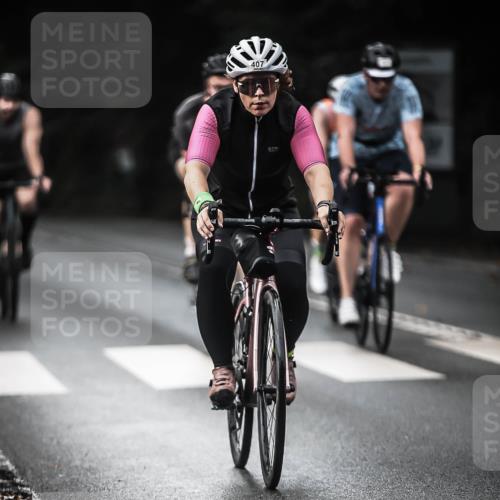 13.09.2026 - Stadtparktriathlon H.Heesch http://msf.ph/oto/10377129 13.09.2026 10:58:44 Radfahren 407, 442, 450, 457, 483, 499, 548, 556, 573, 598, 605, 611, 621, 630, 632, 634, 656, 665, 668 meine-sportfotos.de