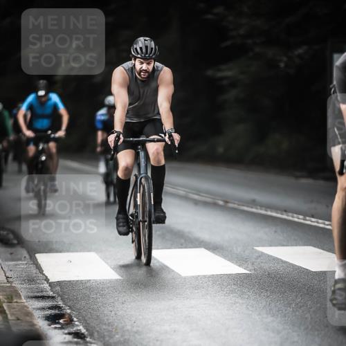 13.09.2026 - Stadtparktriathlon H.Heesch http://msf.ph/oto/10377134 13.09.2026 10:58:45 Radfahren 407, 442, 450, 457, 478, 483, 499, 548, 556, 573, 598, 605, 611, 630, 634, 656, 665, 668 meine-sportfotos.de