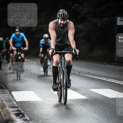 13.09.2026 - Stadtparktriathlon H.Heesch http://msf.ph/oto/10377147 13.09.2026 10:58:46 Radfahren 407, 442, 450, 457, 478, 483, 499, 548, 556, 598, 605, 611, 630, 634, 656, 665, 668, 707 meine-sportfotos.de