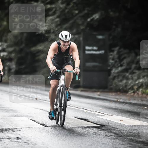 13.09.2026 - Stadtparktriathlon H.Heesch http://msf.ph/oto/10377168 13.09.2026 12:18:54 Radfahren 951, 974, 1008, 1029, 1033, 1099, 1102, 1144, 1159, 1161, 1184 meine-sportfotos.de