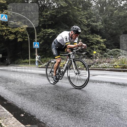 13.09.2026 - Stadtparktriathlon H.Heesch http://msf.ph/oto/10377173 13.09.2026 09:31:33 Radfahren 94 meine-sportfotos.de
