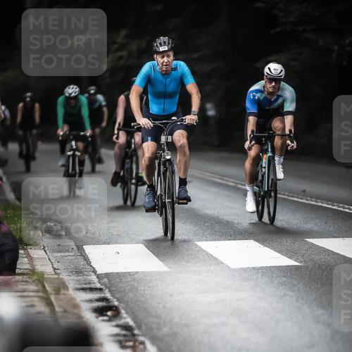 13.09.2026 - Stadtparktriathlon H.Heesch http://msf.ph/oto/10377180 13.09.2026 10:58:47 Radfahren 407, 450, 457, 478, 483, 499, 548, 556, 586, 598, 605, 611, 630, 634, 656, 665, 668, 707 meine-sportfotos.de