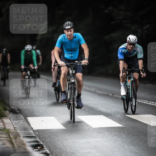 13.09.2026 - Stadtparktriathlon H.Heesch http://msf.ph/oto/10377194 13.09.2026 10:58:47 Radfahren 407, 450, 457, 478, 483, 499, 548, 556, 586, 598, 605, 611, 630, 634, 656, 665, 668, 707 meine-sportfotos.de