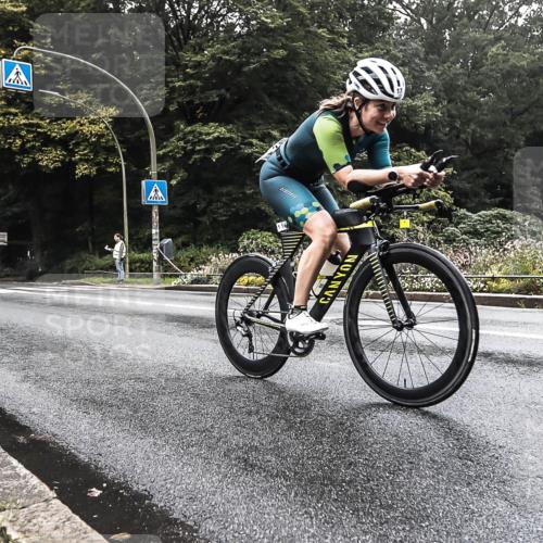 13.09.2026 - Stadtparktriathlon H.Heesch http://msf.ph/oto/10377219 13.09.2026 09:32:13 Radfahren 173, 207 meine-sportfotos.de