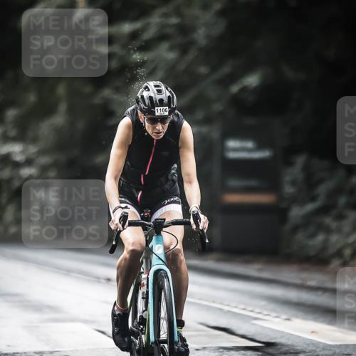 13.09.2026 - Stadtparktriathlon H.Heesch http://msf.ph/oto/10377269 13.09.2026 12:19:05 Radfahren 1106, 1132, 1152 meine-sportfotos.de
