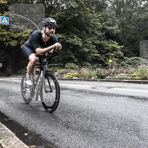 13.09.2026 - Stadtparktriathlon H.Heesch http://msf.ph/oto/10377277 13.09.2026 09:32:59 Radfahren 126 meine-sportfotos.de