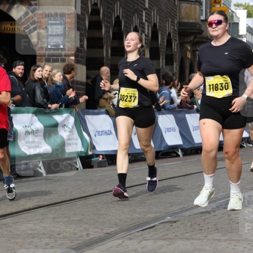 13.09.2026 - 21. swb-Marathon Bremen Strokosch-Dieckow http://msf.ph/oto/10377313 13.09.2026 11:03:26 Ziel 10150, 10185, 10195, 10528, 10531, 10598, 10715, 10727, 10731, 10959, 11070, 11095, 11313, 11493, 11676, 11697, 11830, 11836, 12214, 12421, 12432, 12448, 12483, 10090, 10091, 10327, 10420, 10569, 10902, 10950, 11211, 11411, 11595, 11655, 11746, 12074 meine-sportfotos.de