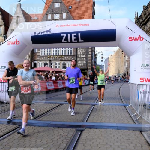 13.09.2026 - 21. swb-Marathon Bremen Tim E. http://msf.ph/oto/10377318 13.09.2026 13:13:18 Ziel 313, 868, 1207, 1513, 2350, 2442, 2498, 2559, 2801, 2858, 3625, 5379, 5965, 6349, 7874, 8291, 8419, 8798, 9092, 9217, 13140 meine-sportfotos.de
