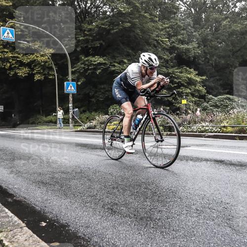 13.09.2026 - Stadtparktriathlon H.Heesch http://msf.ph/oto/10377328 13.09.2026 09:34:26 Radfahren 200 meine-sportfotos.de