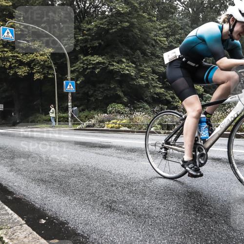 13.09.2026 - Stadtparktriathlon H.Heesch http://msf.ph/oto/10377386 13.09.2026 09:35:43 Radfahren 184 meine-sportfotos.de