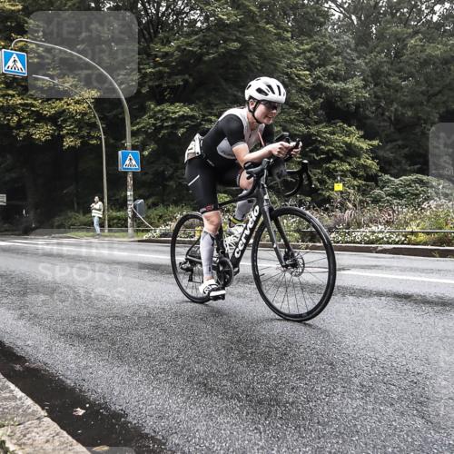 13.09.2026 - Stadtparktriathlon H.Heesch http://msf.ph/oto/10377411 13.09.2026 09:35:59 Radfahren 197 meine-sportfotos.de