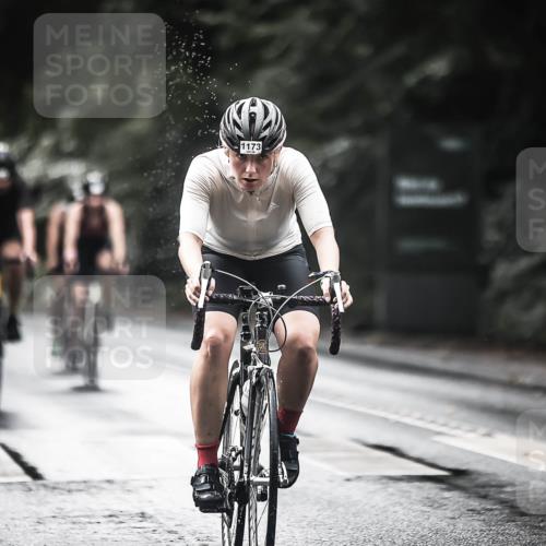 13.09.2026 - Stadtparktriathlon H.Heesch http://msf.ph/oto/10377428 13.09.2026 12:19:21 Radfahren 972, 1020, 1075, 1145, 1169, 1173 meine-sportfotos.de