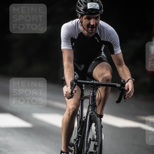 13.09.2026 - Stadtparktriathlon H.Heesch http://msf.ph/oto/10377445 13.09.2026 10:59:03 Radfahren 491, 505, 527, 544, 582, 655, 696 meine-sportfotos.de