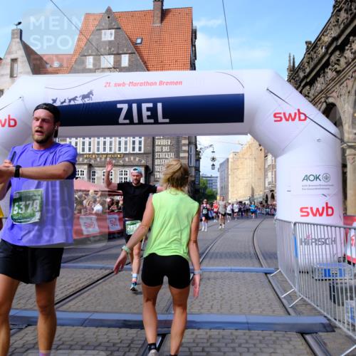 13.09.2026 - 21. swb-Marathon Bremen Tim E. http://msf.ph/oto/10377467 13.09.2026 13:13:20 Ziel 313, 868, 987, 1207, 1513, 2442, 2498, 2559, 2801, 2858, 3625, 4582, 5379, 5769, 5965, 6349, 7874, 8291, 8419, 8798, 9092, 9217, 13140 meine-sportfotos.de
