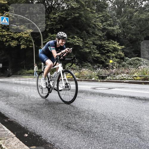 13.09.2026 - Stadtparktriathlon H.Heesch http://msf.ph/oto/10377478 13.09.2026 09:37:10 Radfahren 147, 203 meine-sportfotos.de