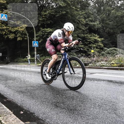 13.09.2026 - Stadtparktriathlon H.Heesch http://msf.ph/oto/10377484 13.09.2026 09:37:14 Radfahren 168 meine-sportfotos.de