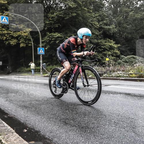 13.09.2026 - Stadtparktriathlon H.Heesch http://msf.ph/oto/10377510 13.09.2026 09:37:29 Radfahren 174 meine-sportfotos.de
