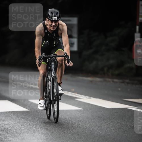 13.09.2026 - Stadtparktriathlon H.Heesch http://msf.ph/oto/10377533 13.09.2026 10:59:09 Radfahren 505, 530, 544, 582, 583, 677 meine-sportfotos.de