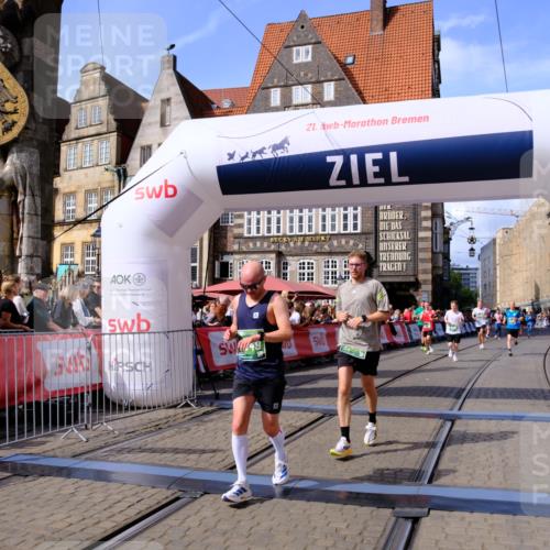 13.09.2026 - 21. swb-Marathon Bremen Tim E. http://msf.ph/oto/10377560 13.09.2026 13:13:24 Ziel 280, 313, 621, 868, 987, 1207, 2498, 2559, 2801, 2858, 3566, 3625, 4582, 5345, 5379, 5769, 6349, 7874, 8291, 8419, 8464, 9092, 9217, 13140 meine-sportfotos.de