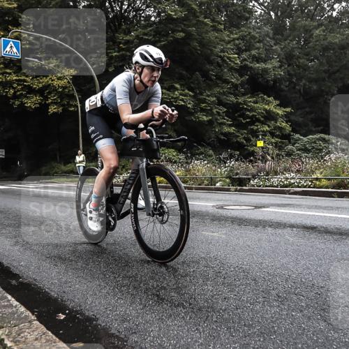 13.09.2026 - Stadtparktriathlon H.Heesch http://msf.ph/oto/10377569 13.09.2026 09:38:51 Radfahren 190 meine-sportfotos.de