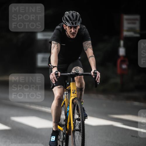 13.09.2026 - Stadtparktriathlon H.Heesch http://msf.ph/oto/10377578 13.09.2026 10:59:11 Radfahren 505, 530, 544, 583, 674, 677 meine-sportfotos.de