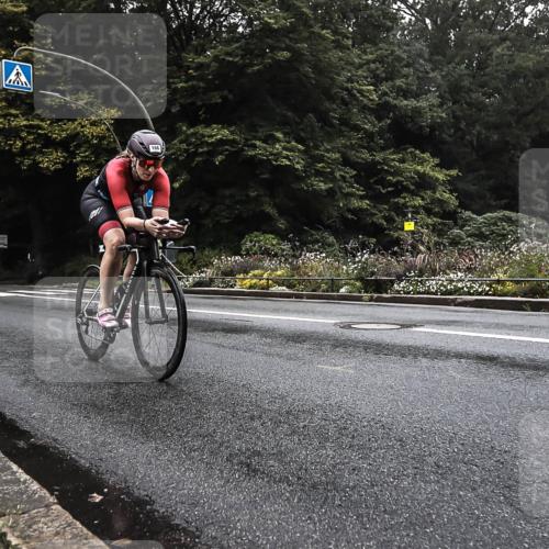 13.09.2026 - Stadtparktriathlon H.Heesch http://msf.ph/oto/10377583 13.09.2026 09:39:19 Radfahren 166, 204 meine-sportfotos.de