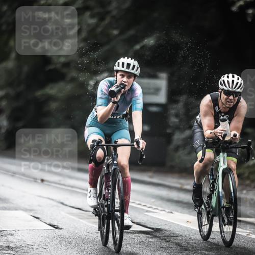 13.09.2026 - Stadtparktriathlon H.Heesch http://msf.ph/oto/10377592 13.09.2026 12:19:40 Radfahren 1045, 1098, 1112, 1177, 1181 meine-sportfotos.de