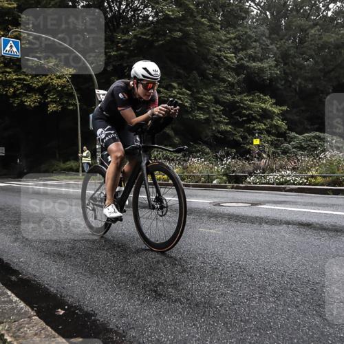 13.09.2026 - Stadtparktriathlon H.Heesch http://msf.ph/oto/10377608 13.09.2026 09:40:04 Radfahren 164 meine-sportfotos.de